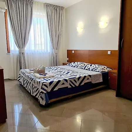 Seagarden / Dimar 2c Villa *